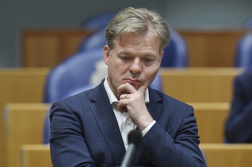 Machtspolitiek Omzigt